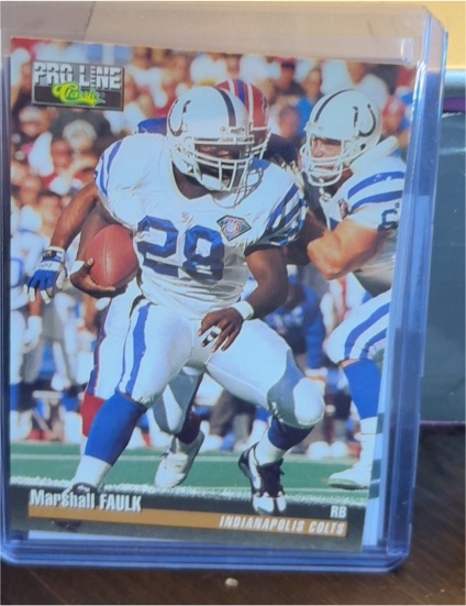 1995 Pro Line #109 Marshall Faulk — front