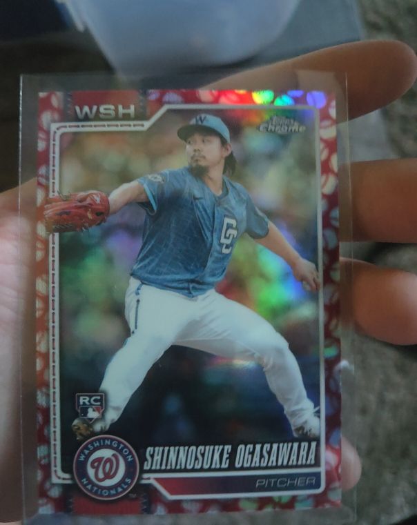 2026 Topps Chrome #64 Shinnosuke Ogasawara — front