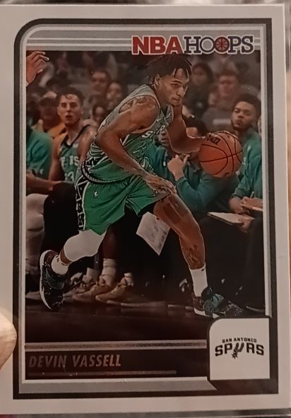 2023-24 Panini NBA Hoops #177 Devin Vassell — front