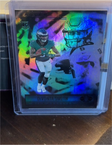 2021 Panini Illusions #63 DeVonta Smith Rookie Philadelphia Eagles — front