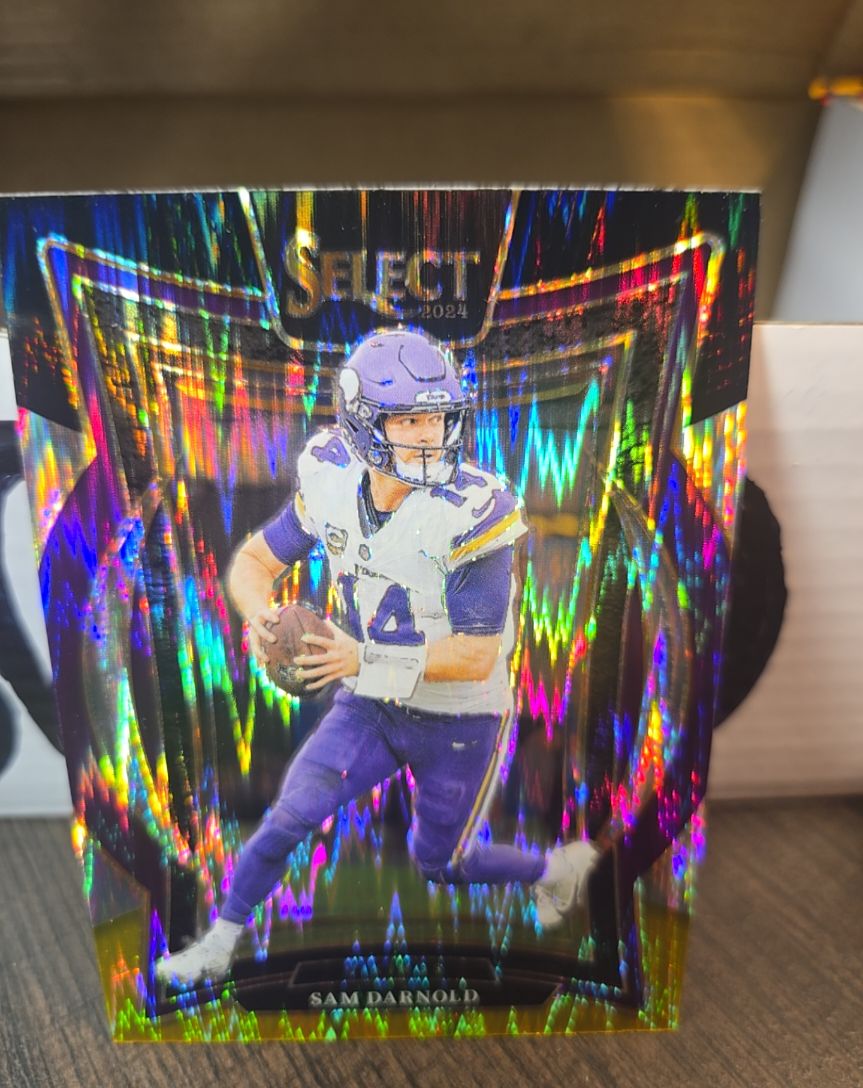 2024 Panini Select #92 Sam Darnold — front
