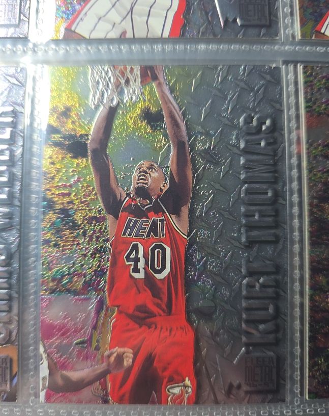 1996-97 Fleer Metal #54 Kurt Thomas — front
