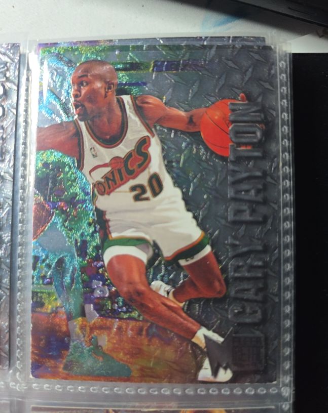 1996-97 Fleer Metal #94 Gary Payton — front