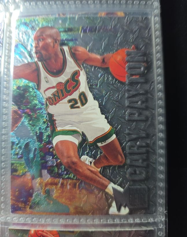 1996-97 Fleer Metal #94 Gary Payton — front