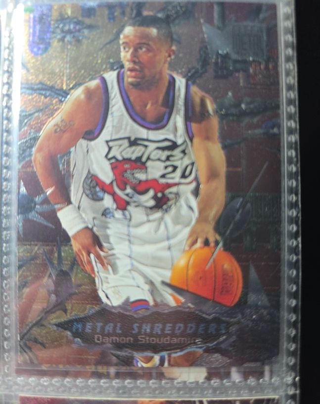 1996-97 Fleer Metal Shredders #247 Damon Stoudamire — front