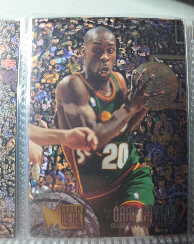 1995-96 Fleer Metal #193 Gary Payton — front