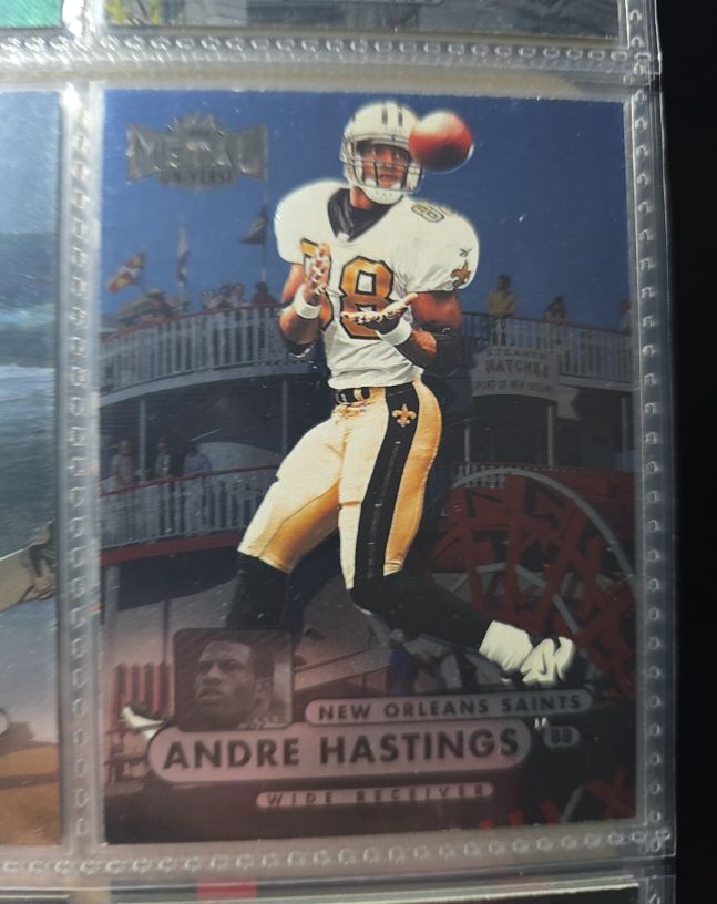 1998 Metal Universe #18 Andre Hastings — front