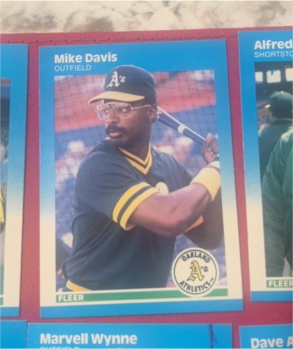 1987 Fleer #331 Mike Davis — front