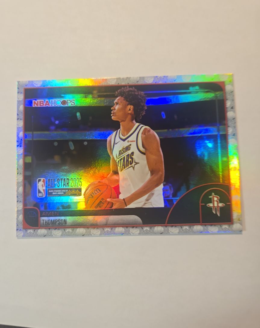 2025-26 Topps NBA Hoops #300 Amen Thompson — front