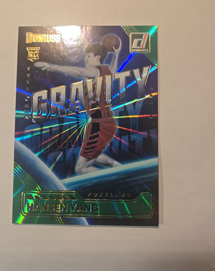 2025-26 Donruss #10 Hansen Yang Zero Gravity — front