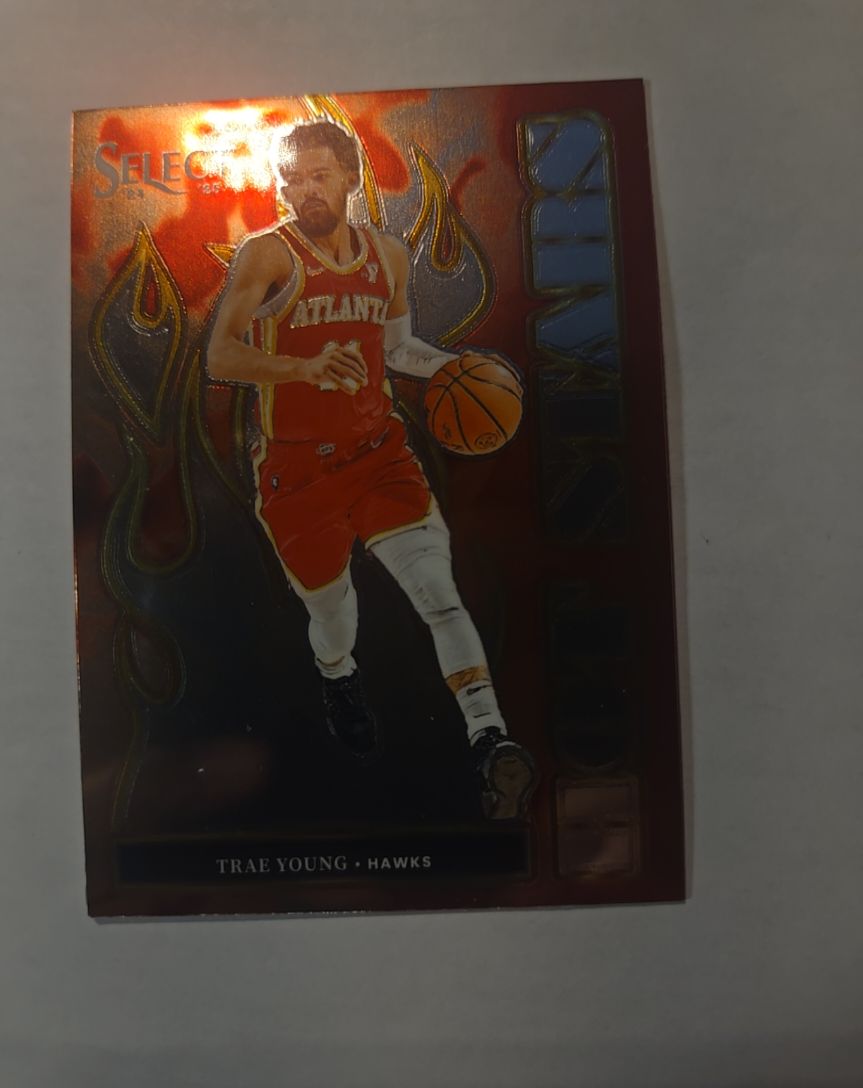 2024-25 Panini Select Hot Stars #1 Trae Young — front