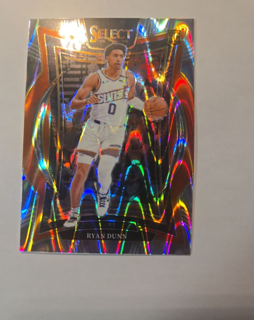 2024-25 Panini Select #100 Ryan Dunn — front