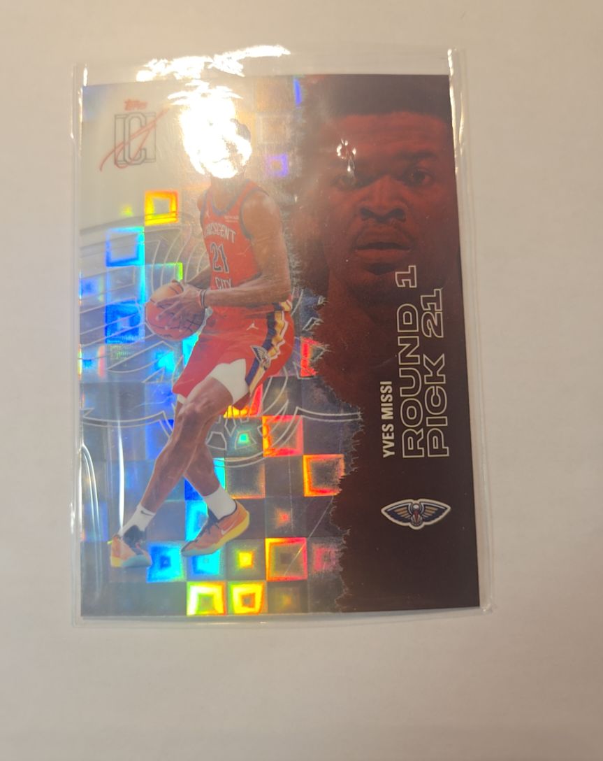2025-26 Topps Signature Class #44 Yves Missi — front