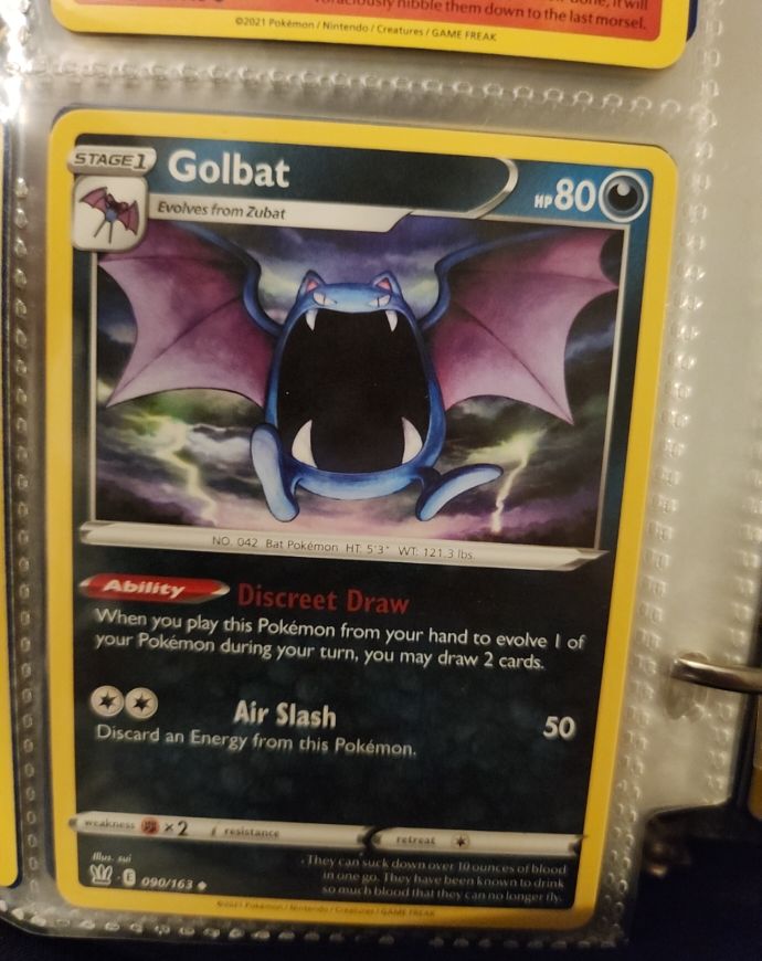 2021 Pokémon SWSH05: Battle Styles #090 Golbat — front