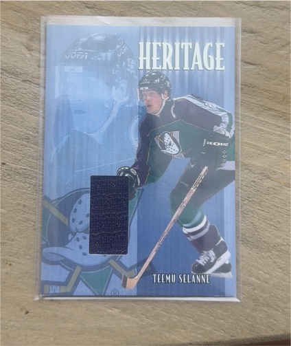 2000 In The Game Be a Player Signature Series Game Jersey Teemu Selanne #J-08 — front