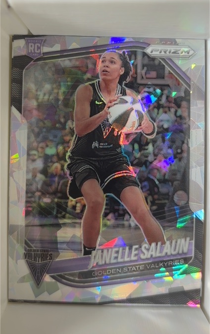 2025 Panini Prizm WNBA #20 Janelle Salaun — front