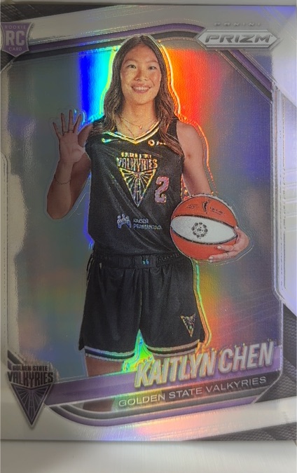 2025 Panini Prizm WNBA #143 Kaitlyn Chen — front