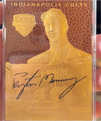 2006 Merrick Mint Feel the Game Gold Sculpted Cards #NNO Peyton Manning — front