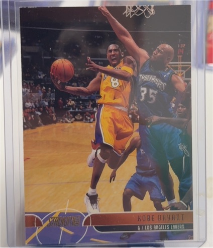 2001-02 Topps Stadium Club #10 Kobe Bryant — front