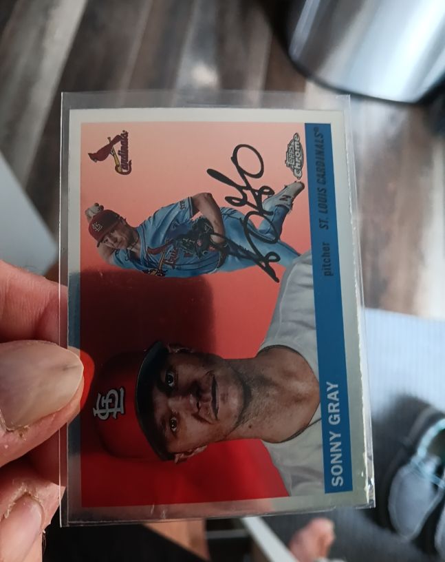 2022 Topps Chrome #139 Sonny Gray — front