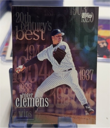 2000 Topps 20th Century's Best #235 Roger Clemens — front
