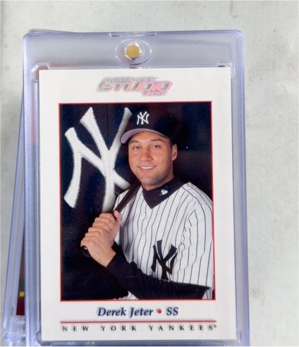 2001 Donruss Studio #5 Derek Jeter — front
