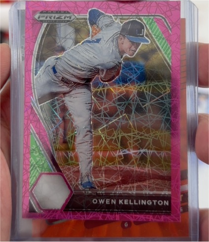 2021 Panini Prizm Draft Picks #PDP102 Owen Kellington Pink Velocity Prizm — front