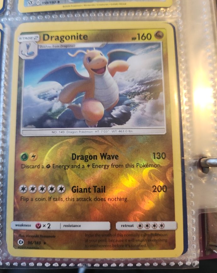 2017 Pokémon Sun & Moon #96 Dragonite — front