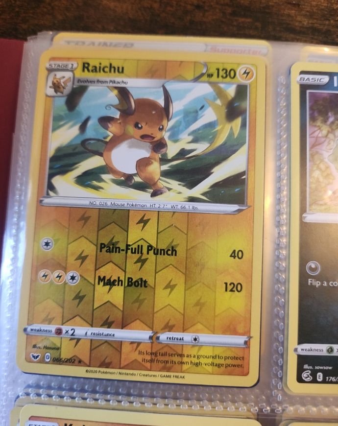 2020 Pokémon #066 Raichu — front