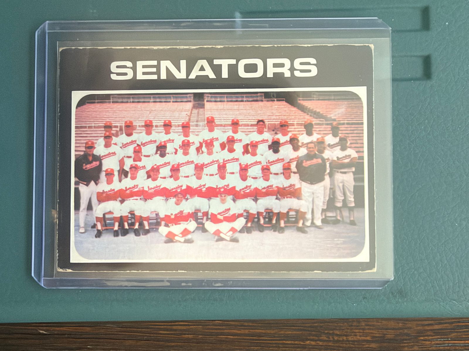 1971 Topps #462 Washington Senators Team — front