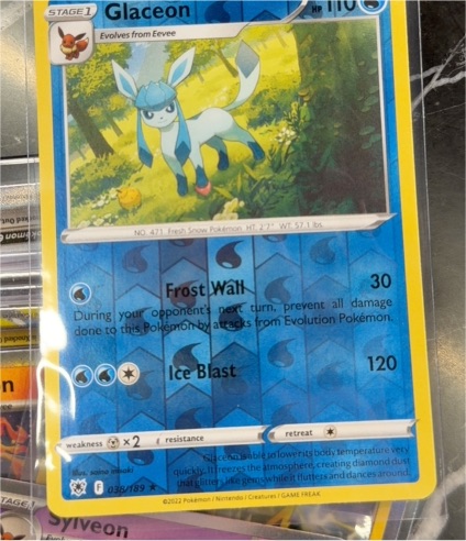 2022 Pokémon Astral Radiance #038 Glaceon — front