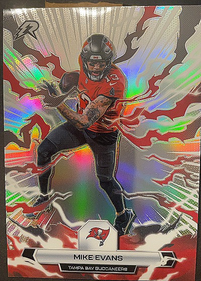2025 Topps Resurgence #95 Mike Evans — front