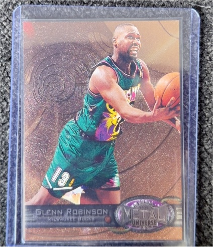 1997-98 Skybox Metal Universe #114 Glenn Robinson — front