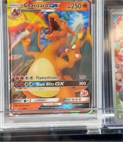 2019 Pokémon Sun & Moon Hidden Fates #9 Charizard GX — front