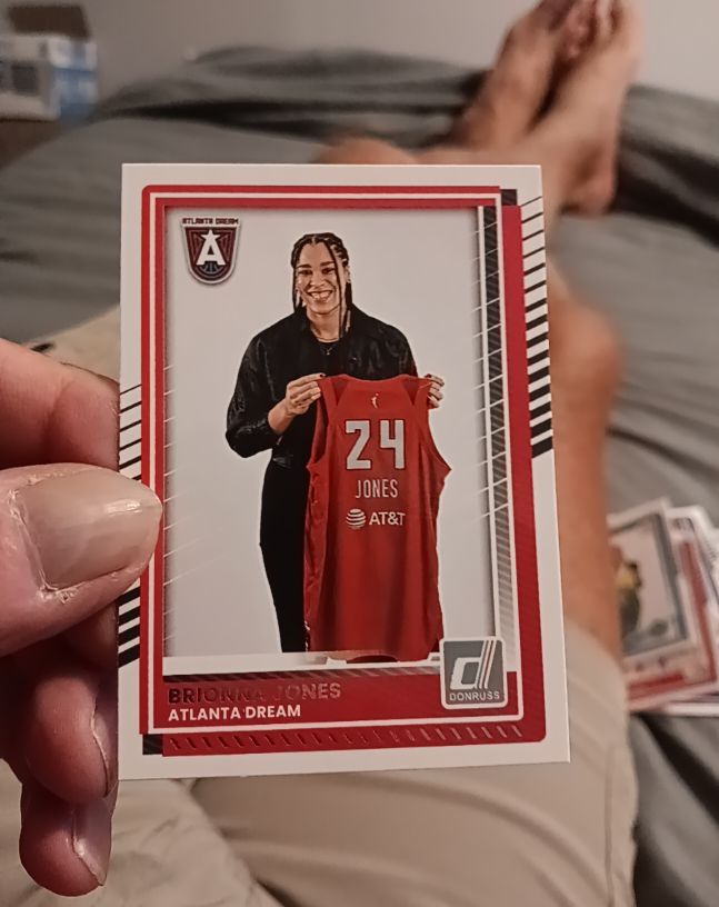 2025 Donruss WNBA #64 Brionna Jones Atlanta Dream — front