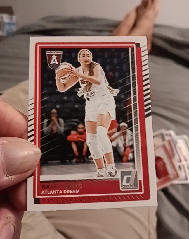 2025 Panini Donruss WNBA #5 Haley Jones — front