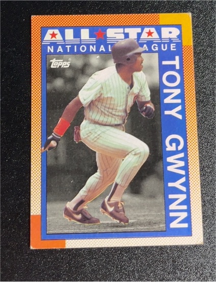 1990 Topps #403 Tony Gwynn — front