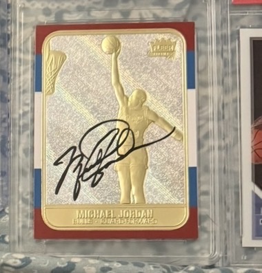 1998 Fleer 23KT Gold #23 Michael Jordan — front