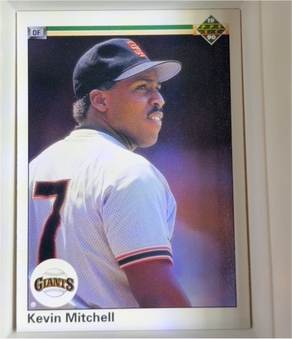 1990 Upper Deck #117 Kevin Mitchell — front