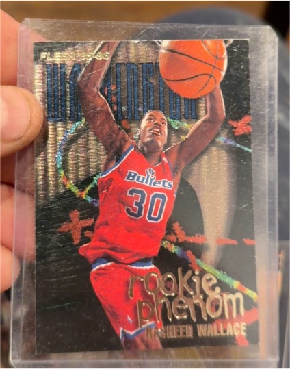 1995-96 Fleer #10 Rasheed Wallace Rookie Phenom — front