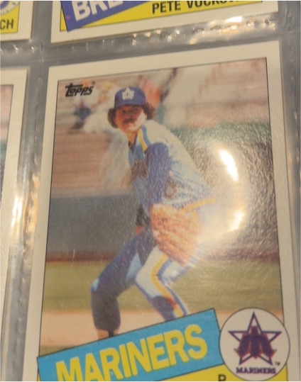 1985 Topps #224 Matt Young — front