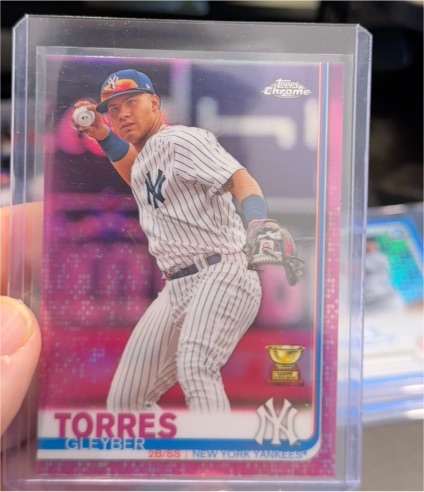 2019 Topps Chrome #86 Gleyber Torres Pink Refractor — front