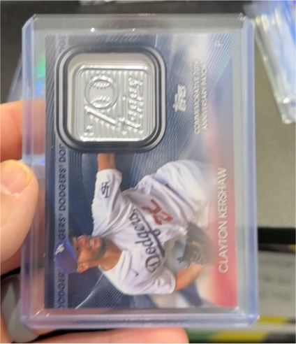 2021 Topps Series 1 #70LP-CK Clayton Kershaw 70th Anniversary Logo Patch — front