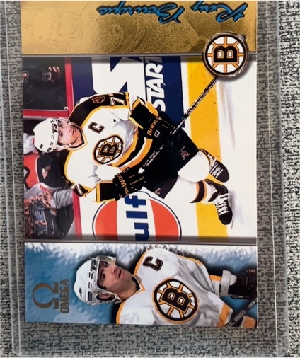 2000-01 Pacific Aurora #10 Ray Bourque — front