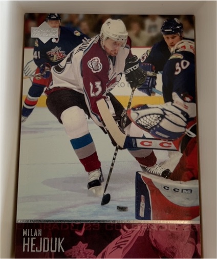 2000-01 Upper Deck #43 Milan Hejduk Colorado Avalanche — front