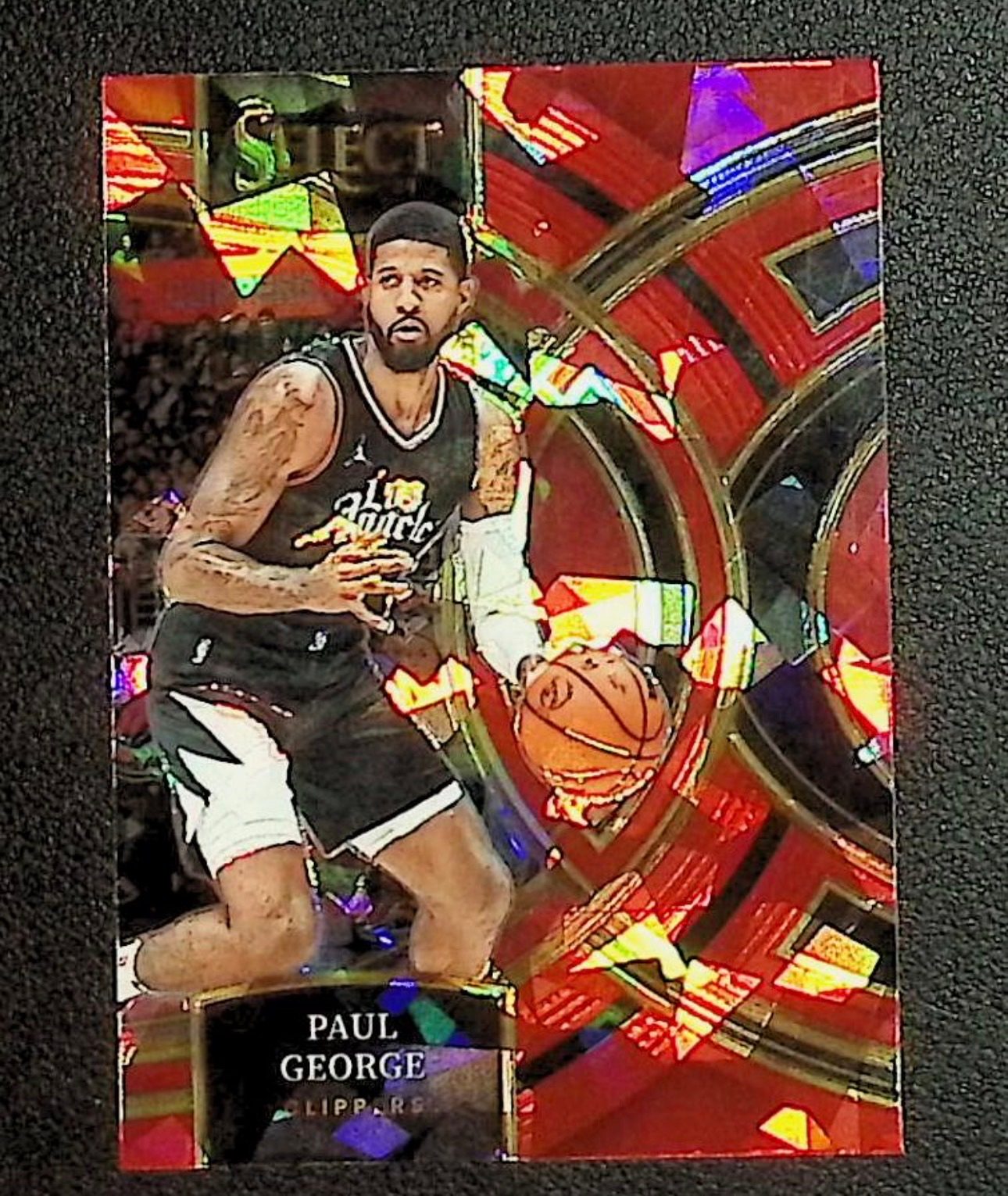 2023-24 Panini Select #187 Paul George Red Cracked Ice Prizms — front