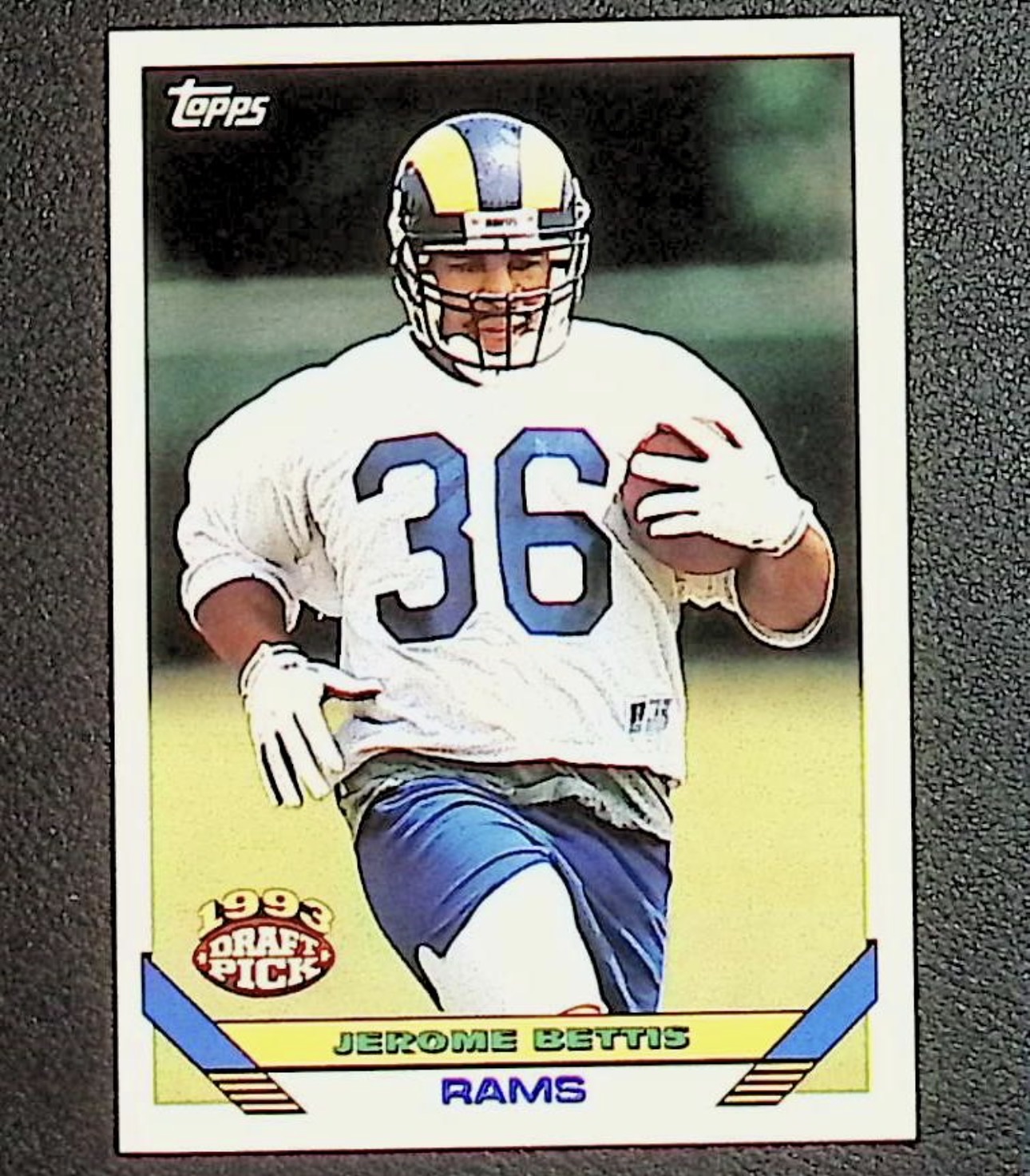 1993 Topps #166 Jerome Bettis — front