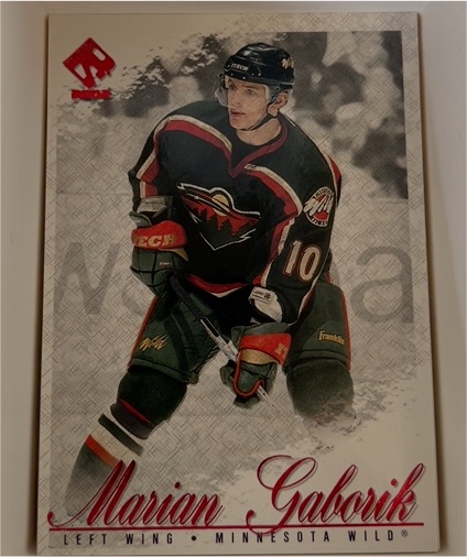 2001-02 Pacific Private Stock #48 Marian Gaborik — front