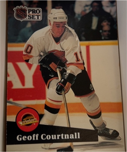 1991-92 Pro Set #245 Geoff Courtnall — front