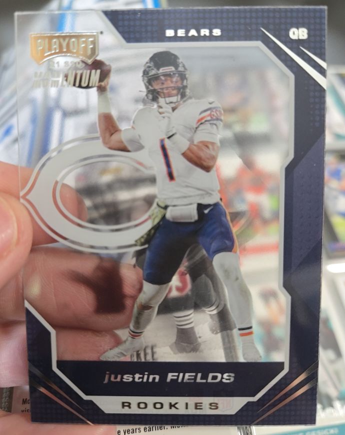 2021 Panini Chronicles Playoff Momentum Rookies #PMR-8 Justin Fields — front